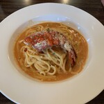 Seafood House Eni - オマール海老のトマトクリームパスタ　テール半身　¥2,060