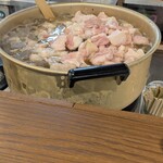 スタンド 金星 - 捌きたての新鮮なモツで作るもつ煮