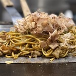 たぴおか食堂 - ※ 他の方の「焼きそば」  ( ﾟ∀ﾟ)・;’.、ｸﾞﾊｯ!!  ええ香り
      
      次は「ホルモン焼きそば」か、そばロールもええなぁ