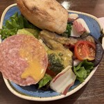 タランテッラ ダ ルイジ - ランチについてくるサラダ