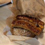 浅草うなな - 国産鰻の焼おにぎり：630円
