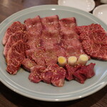 炭火焼肉 久 - 