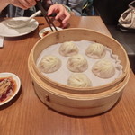 鼎泰豊 - これで１９０円くらいです。