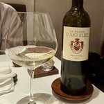 ラチュレ - Le Blanc d'Aiguilhe  ル・ブラン・デギュイユ