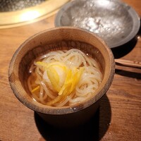 和牛とタン 焼肉 とみ 新橋本店 - 