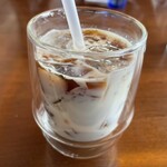 ao LAKESIDE CAFE - コーヒーゼリーラテ