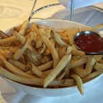 Waterbar Restaurant - 