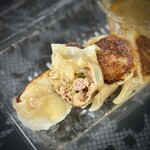 アガリコ餃子楼 - 餃子・断面
