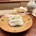 313741093 - 沼島の鱧の油焼き、浮袋 生姜醤油で