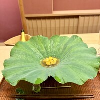 緒方 - 舞鶴の赤雲丹、島根のすっぽんのジュレ