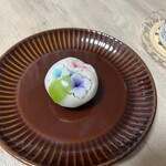 御菓子司　紅照 - 上生菓子「あじさい」¥250