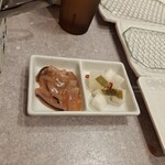天ぷら定食 まきの - イカの塩辛・柚子大根の漬物