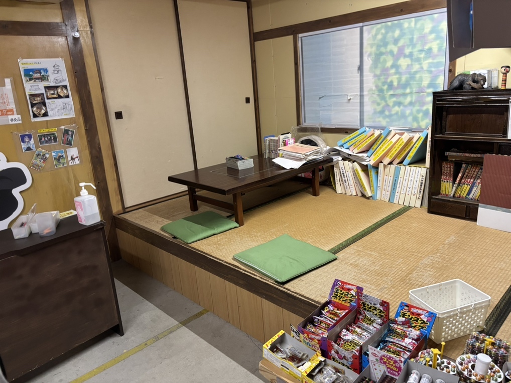 写真 : 日本一のだがし売り場 （にっぽんいちのだがしうりば） - 長船