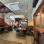 ステーキ・洋食のTANTO屋 - 店内の風景　2025.8