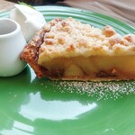 GRANNY SMITH APPLE PIE & COFFEE - クラシックラムレーズン