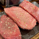 焼肉とらちゃん - 