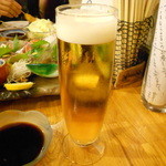 Shukoushouten Ajito - 刺身盛り合わせ＆ビール