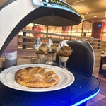 ガスト - 焼きたてりんごパイ・プリンサンデー