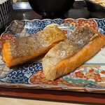 めしと純米別邸 二条市場 でめきん - 