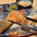 めしと純米別邸 二条市場 でめきん - 