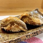 穴子料理と地酒 浅草 川井 - 煮穴子握り