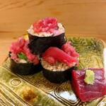 穴子料理と地酒 浅草 川井 - 天然本鮪の鉄火巻き  下関産