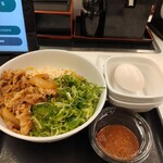 吉野家 - 料理写真:牛玉スタミナまぜそば