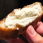 SECRETO - パン×トリュフバター