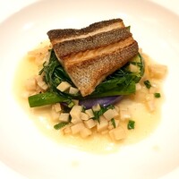 La vie - スズキのポワレ　筍のソース