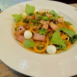 prato cafe - トマトソースのパスタ