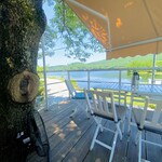 prato cafe - ツリーハウス前のテラス　ロケーション最高