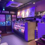 和牛焼肉食べ放題 ヤキニクギャング - 店内ショーケース