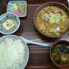 もつ煮屋 日の出食堂