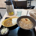 ゆで太郎 - 料理写真:朝食セット（カレー）温そば＠500円