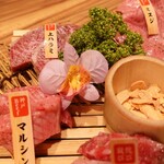 焼肉侘び寂び - 