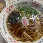 ザ･ラーメン屋 - ラーメン＋半チャーハン（1,000円）