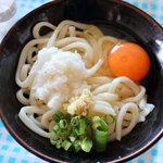 荘内半島 名部戸 海の店 はなや - 料理写真:醬油うどん(生卵＆大根おろし)450円