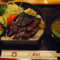 すき焼割烹 かとう - 焼肉重（1080円）
