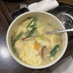 焼肉工房 山五 - 絶品鶏ガラ卵スープ