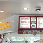 IN-N-OUT BURGER - 