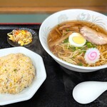 313796011 - 醤油ラーメン+半チャーハンセット \1,000 