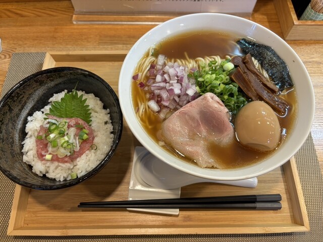丸三角四角 （○△□） - 新町/ラーメン | 食べログ