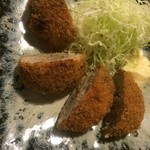 虎丸 - 十五種類以上の海鮮コロッケ