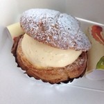 ビーネマヤ - シュークリーム　170円