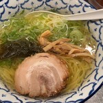 名古屋驛麺通り醐りょう 函館らーめん - 