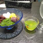 茶房アドニス福寿草  - 