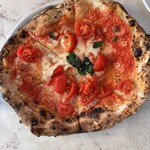 ピッツエリア エ トラットリア ダ イーサ - 