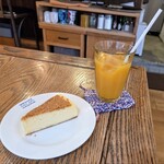 パパジョンズ 六角店  - 