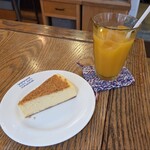 パパジョンズ 六角店  - 