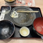お食事処 くろだるま - マヨも全部完食！まぁまぁ腹パン！ここ良き！